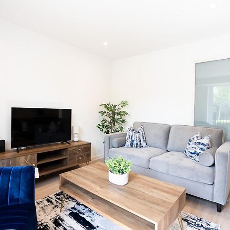 Serviced Apartments Nailsea Exterior photo