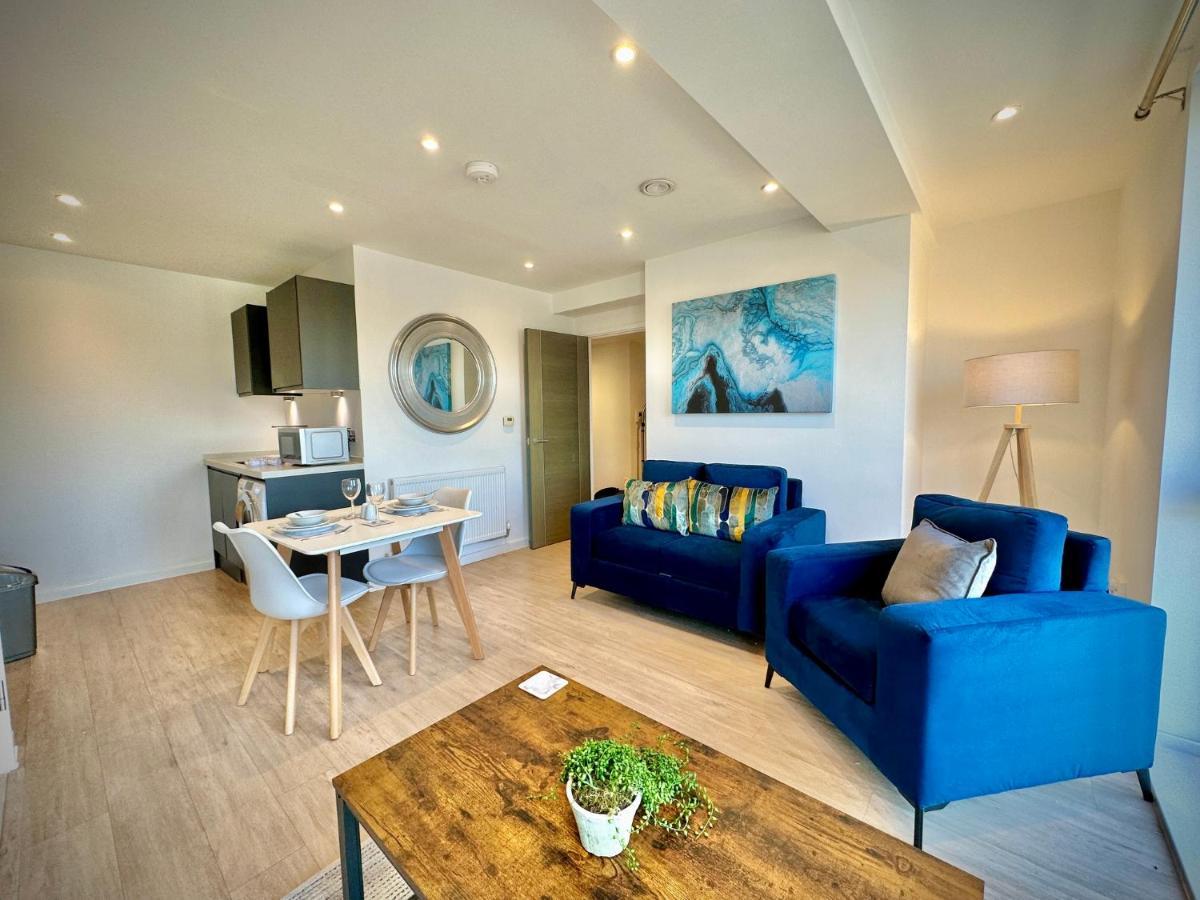 Serviced Apartments Nailsea Exterior photo