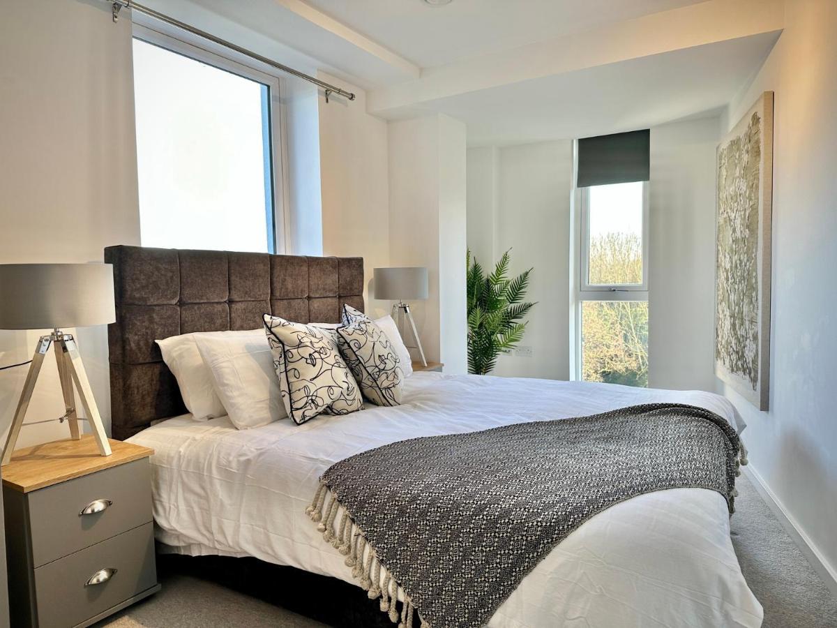 Serviced Apartments Nailsea Exterior photo
