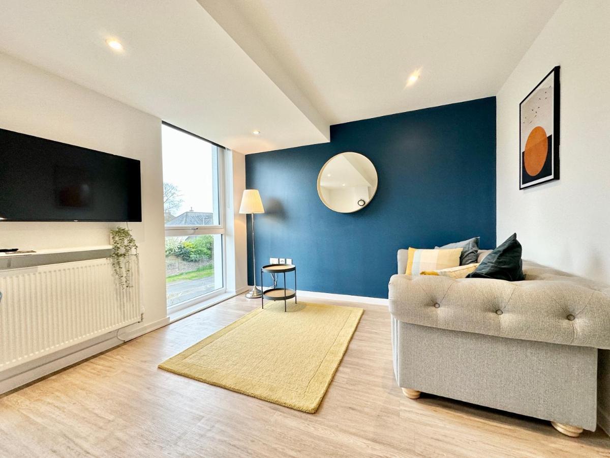 Serviced Apartments Nailsea Exterior photo